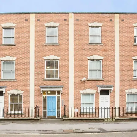 Apartment Comfortable And Central Bristol
